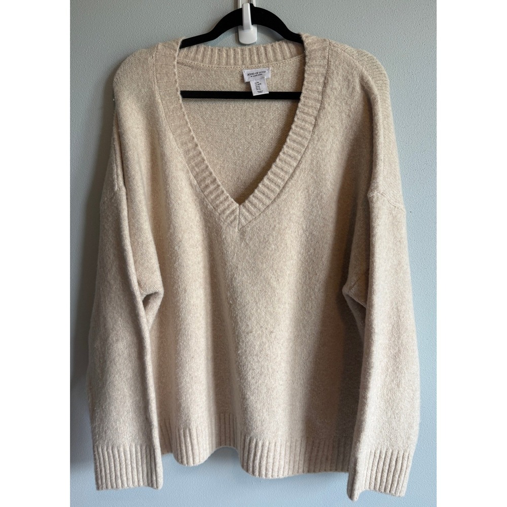Song of Style Aimee Song Oversized V-Neck Sweater Ivory Size M Layering Cozy